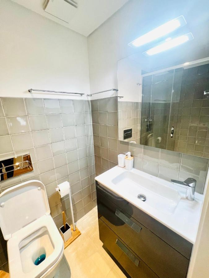 Discover Lisbons History - Stylish Apartment In Alfama Екстер'єр фото