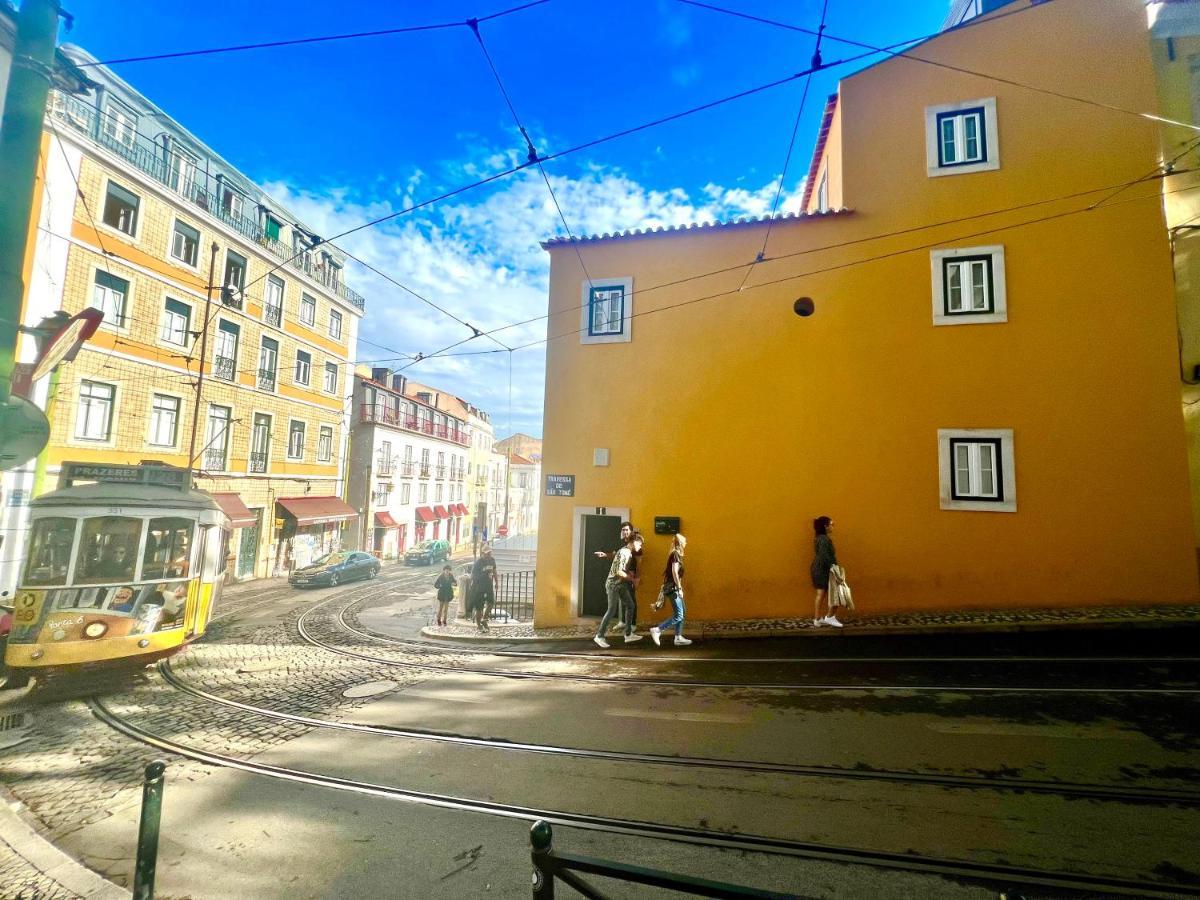 Discover Lisbons History - Stylish Apartment In Alfama Екстер'єр фото