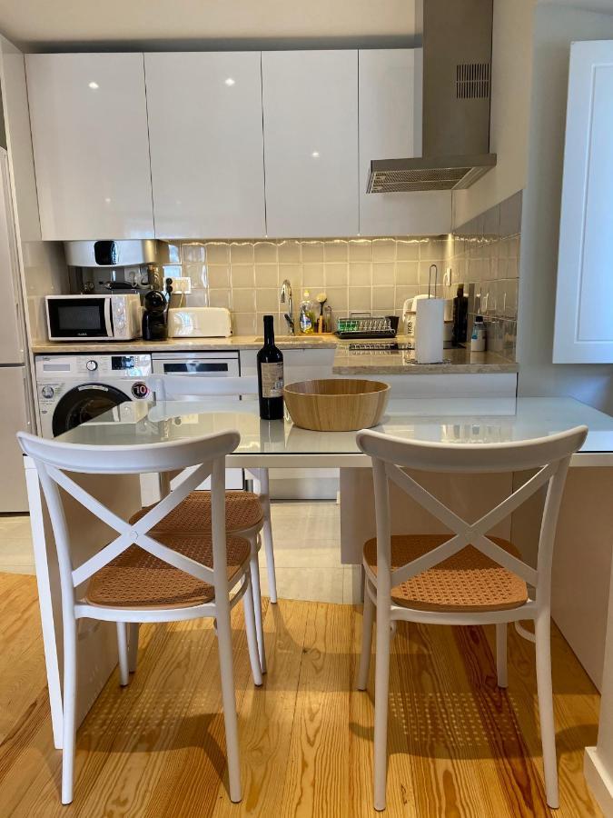 Discover Lisbons History - Stylish Apartment In Alfama Екстер'єр фото